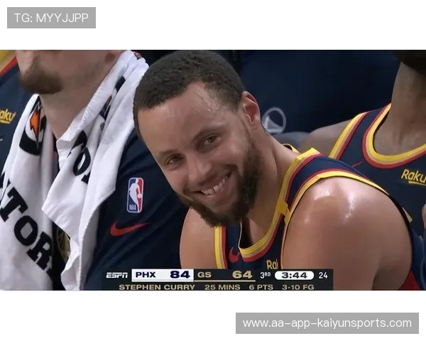 库里公开回应球迷质疑，语言克制却有力